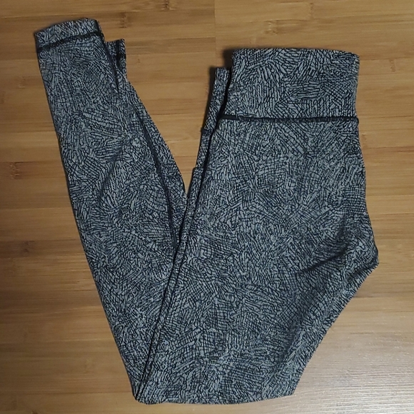 Lululemon leggings - Picture 1 of 7